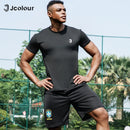 Camiseta esportiva masculina, feita em tecido respirável e elástico, com secagem rápida. Ideal para treinos intensos, futebol e uso diário com máximo conforto
